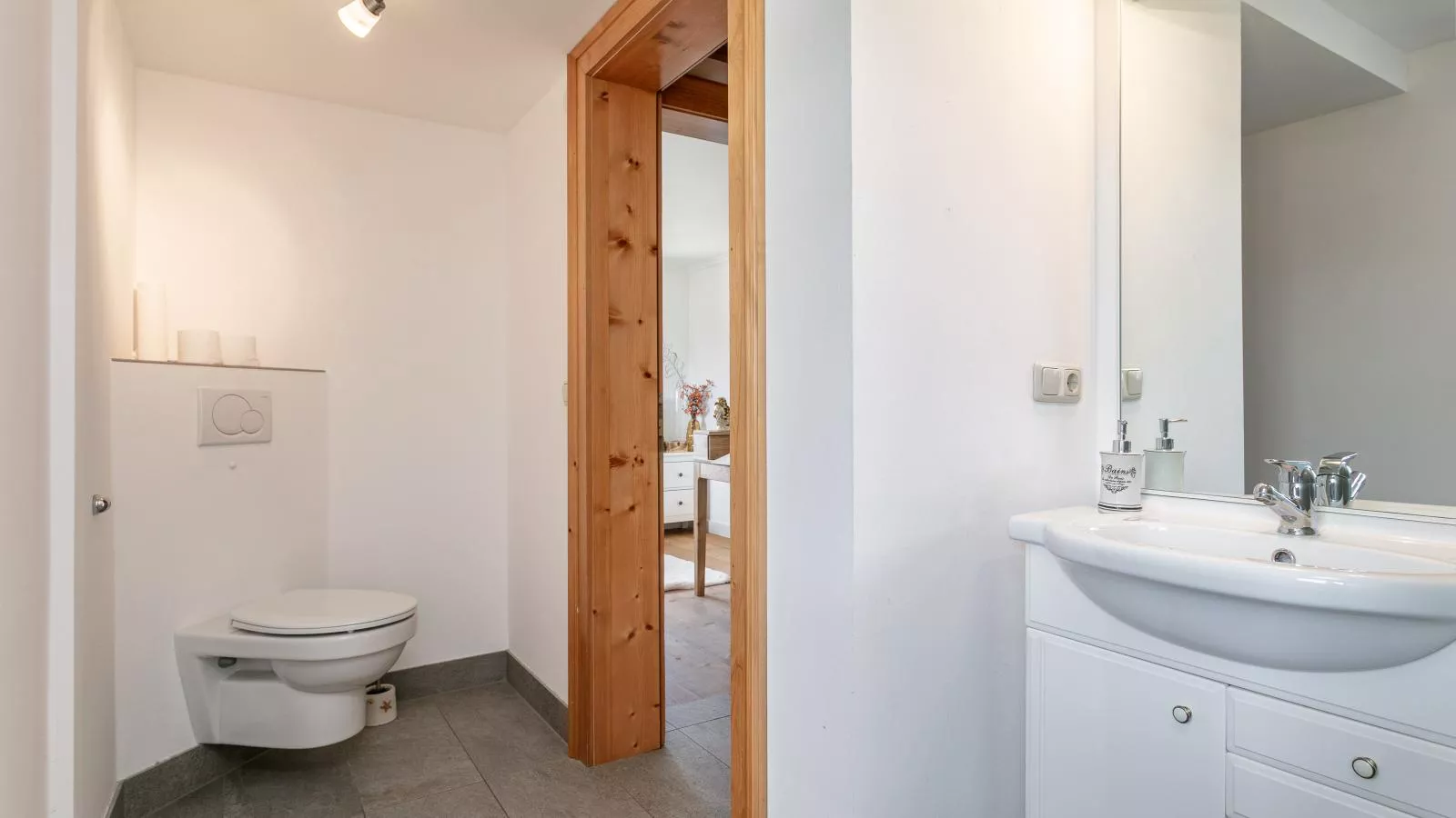 Villa Kitz Kombination-Bathroom