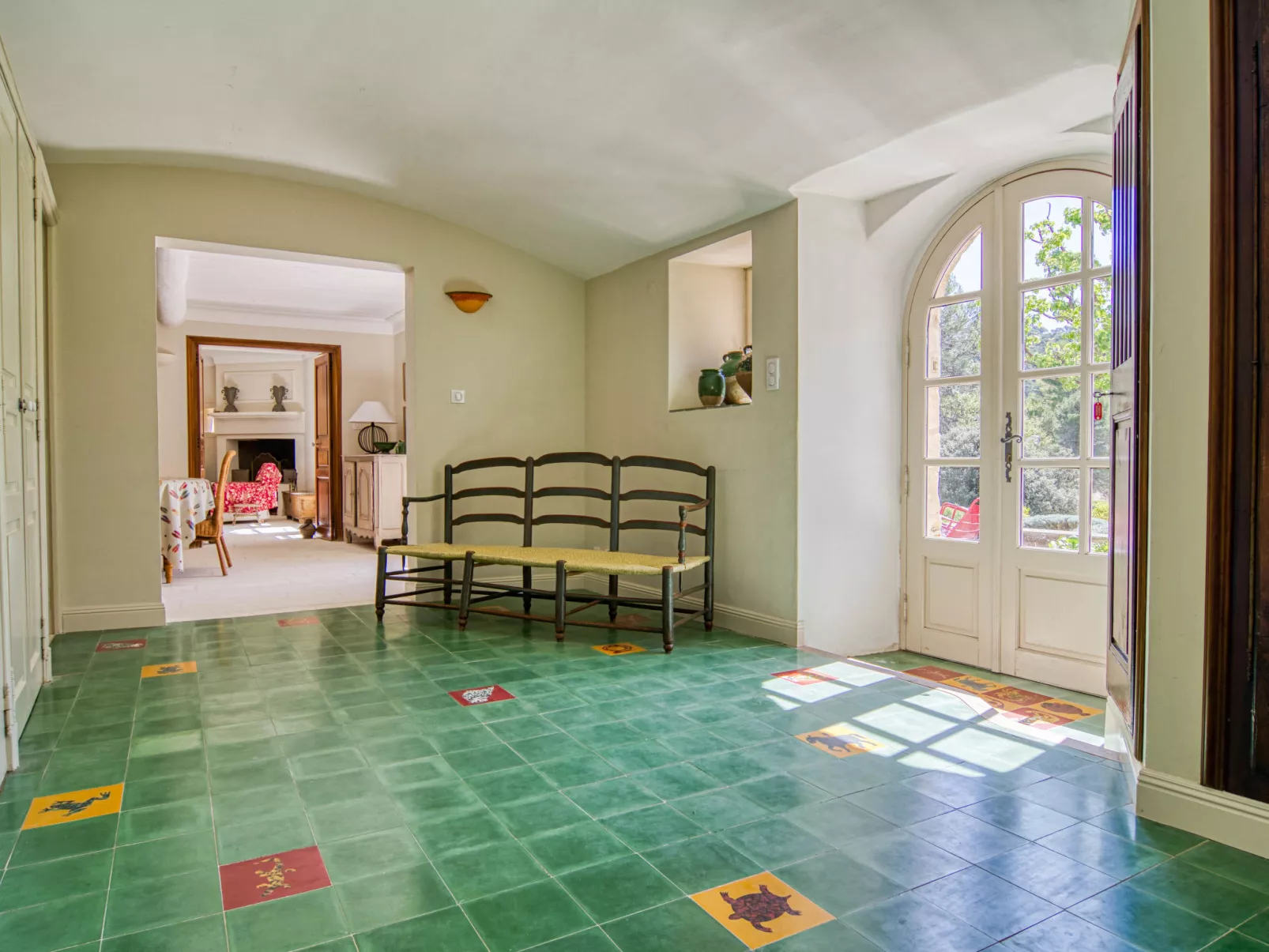 Domaine de Piegros-Inside
