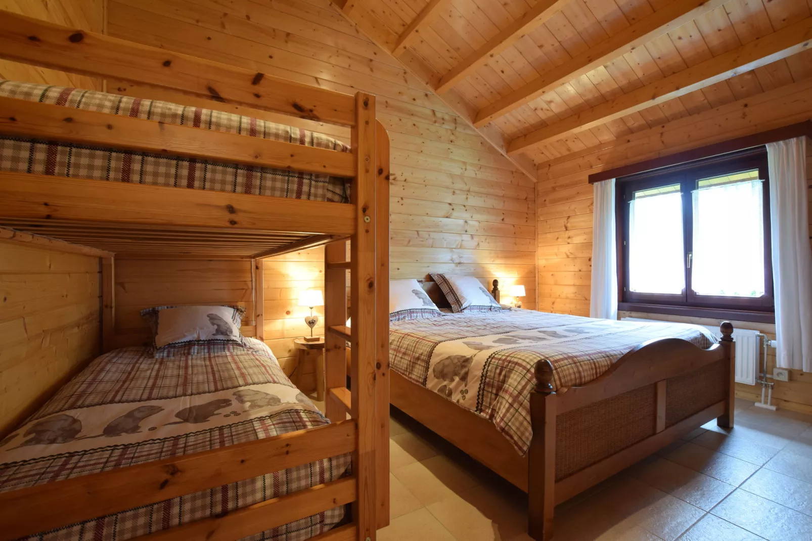 Happy Wood Chalet-Bedroom