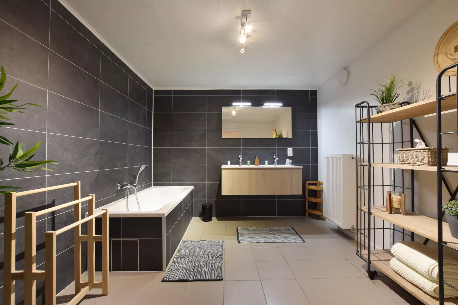 Happy Wood Chalet-Bathroom