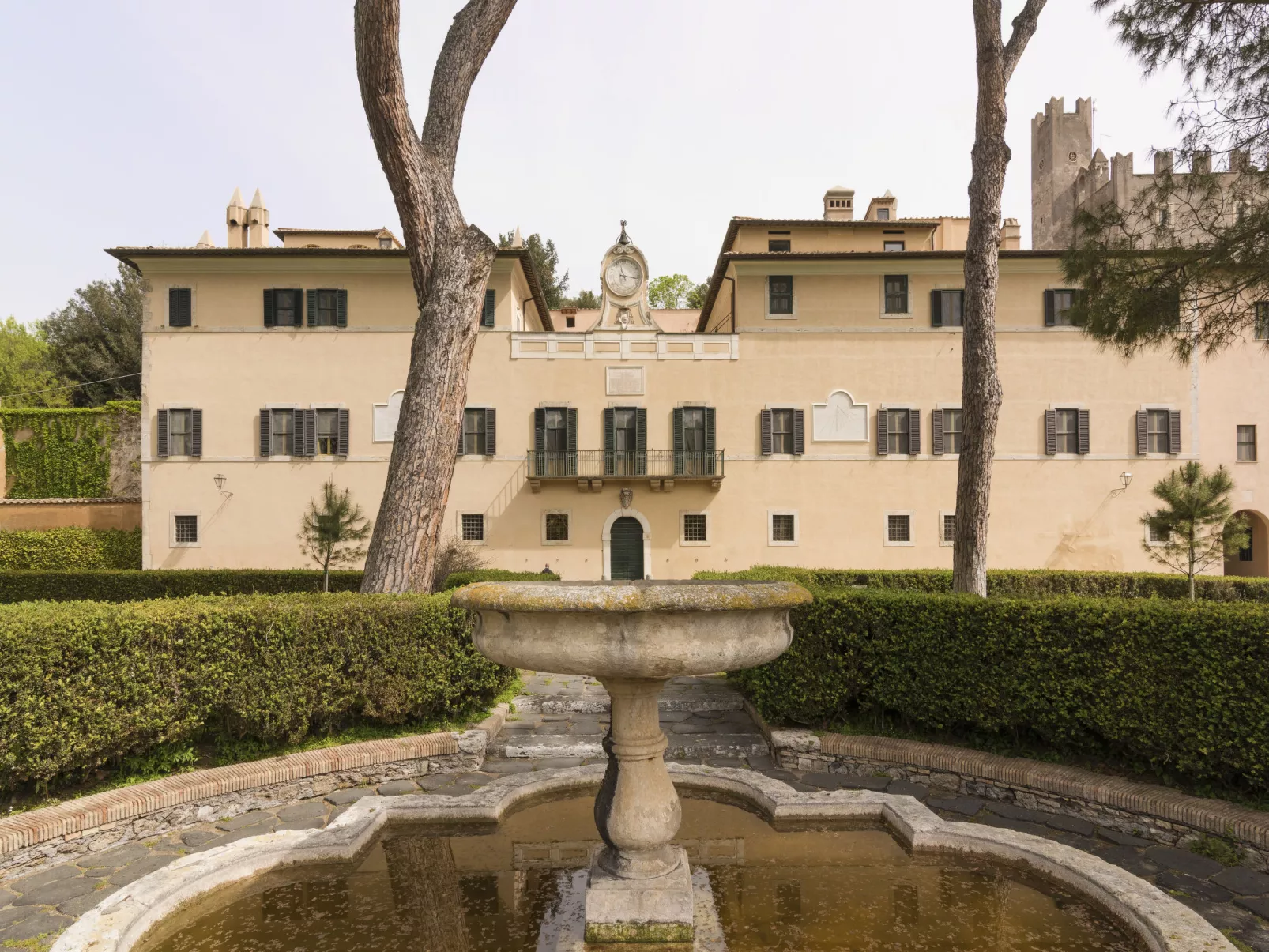 Castello di Torre in Pietra-Inside