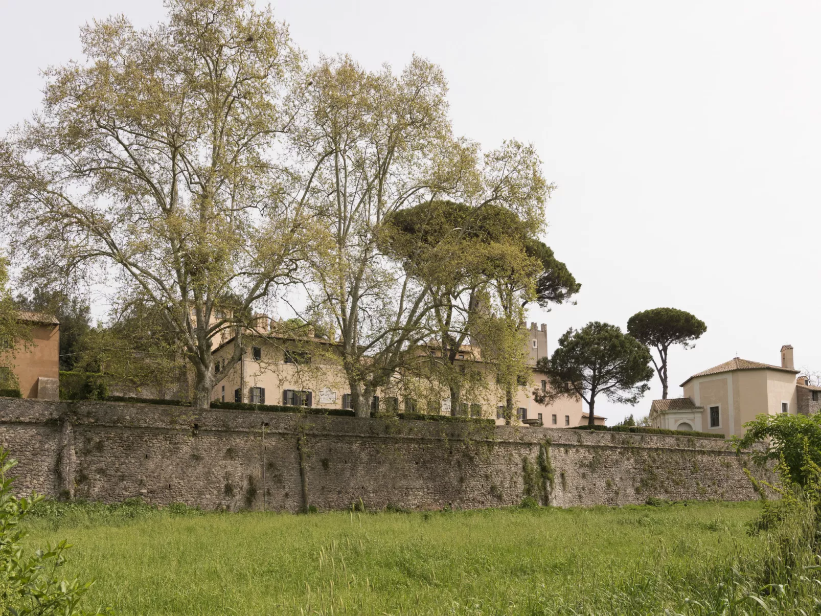 Castello di Torre in Pietra-Outside