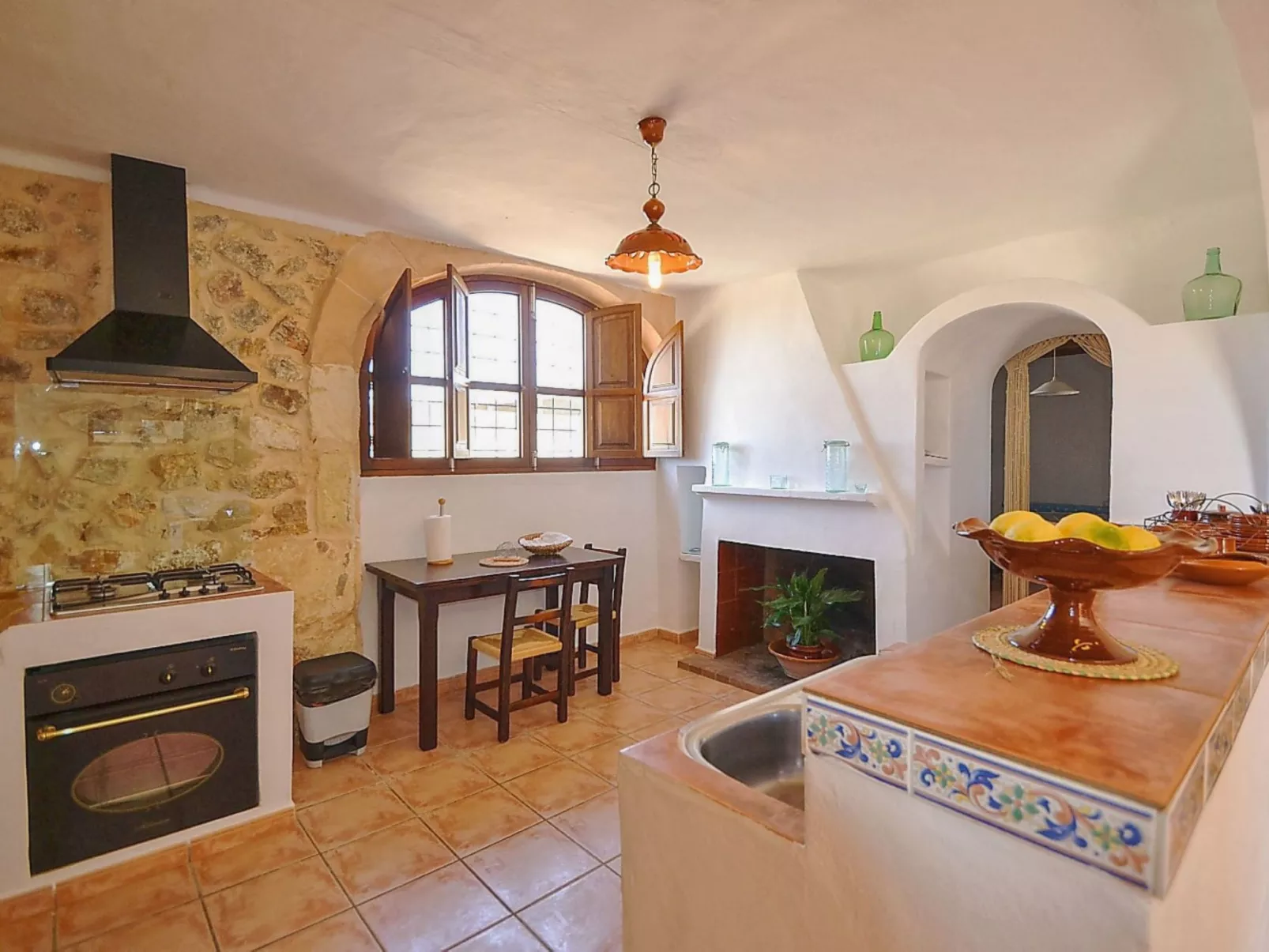 Albadallet-Inside