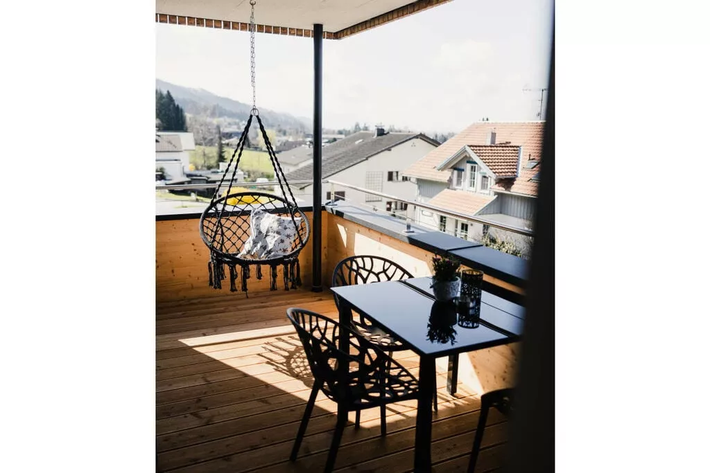 444607-Terrace balcony