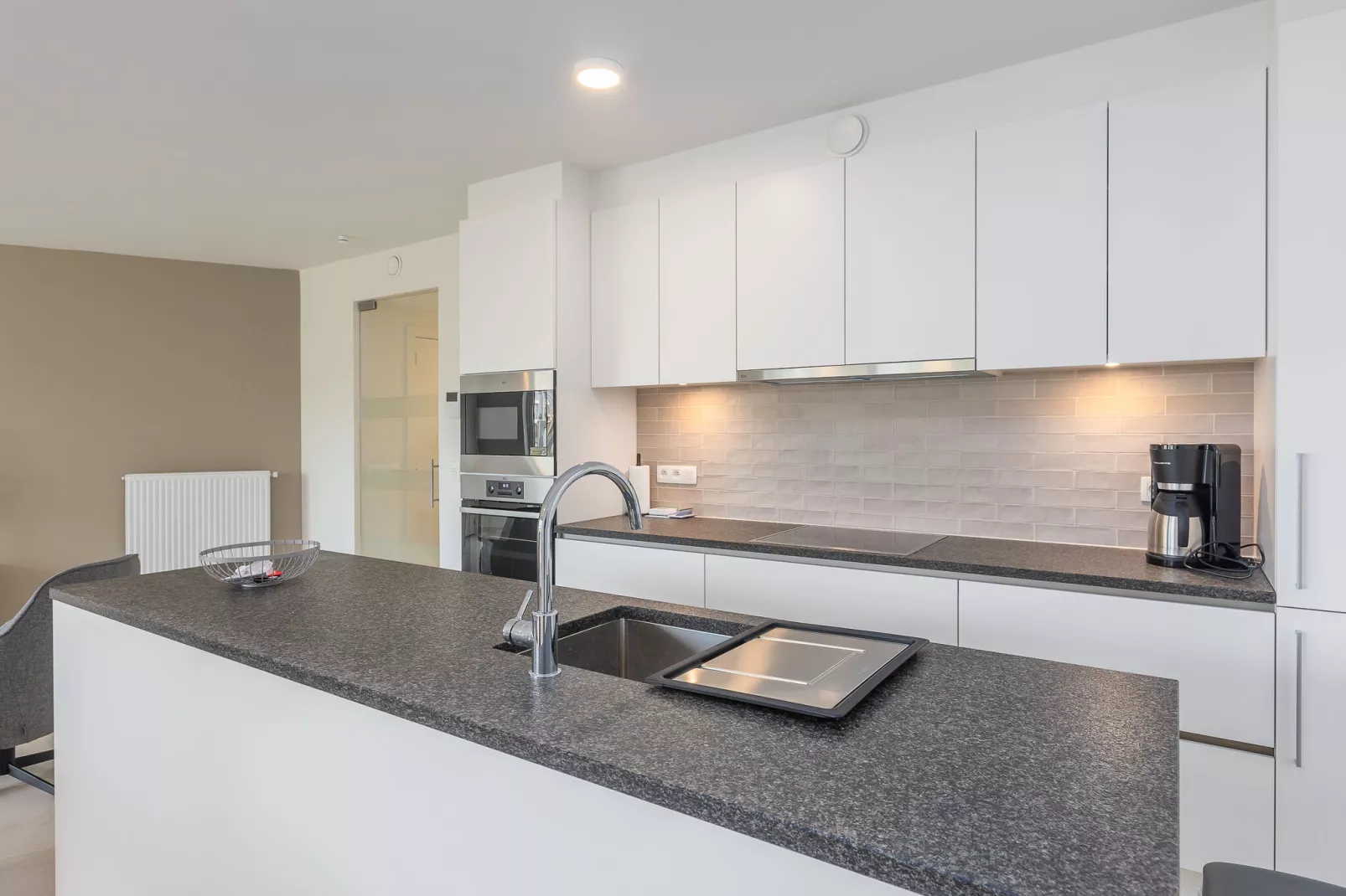 Green Lane The Park 0004-Kitchen