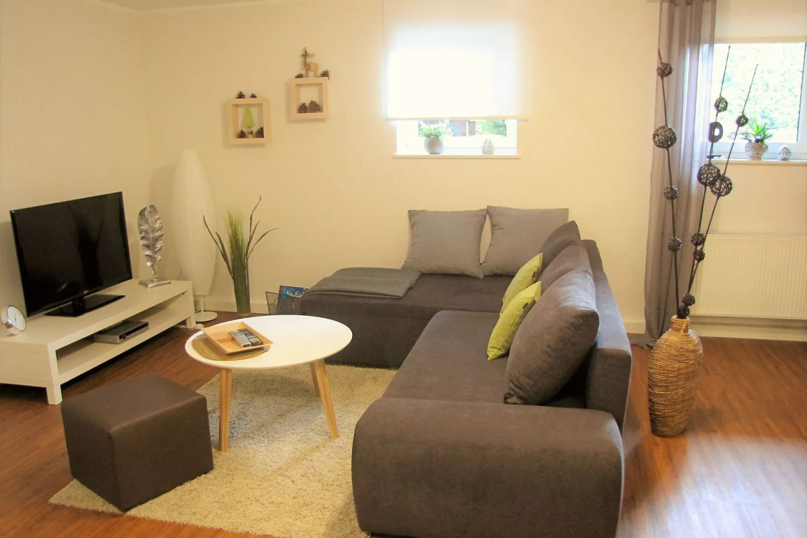 Andrea Wienpahl-Living room
