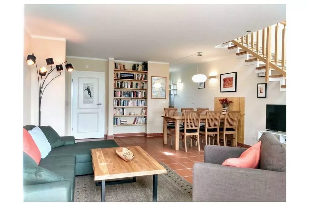 431735-Living room