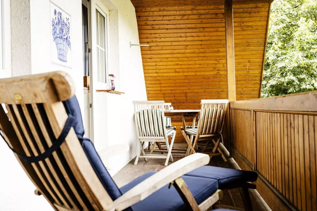164421-Terrace balcony