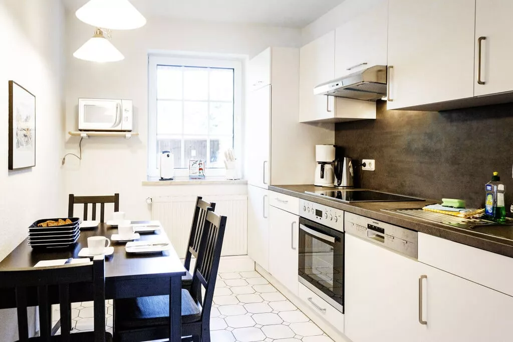 164421-Kitchen