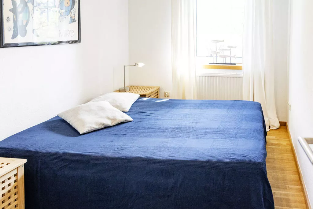 164421-Bedroom