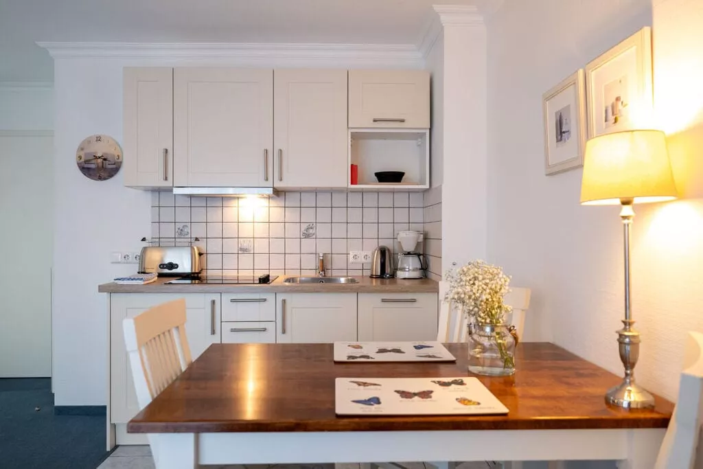 393695-Kitchen