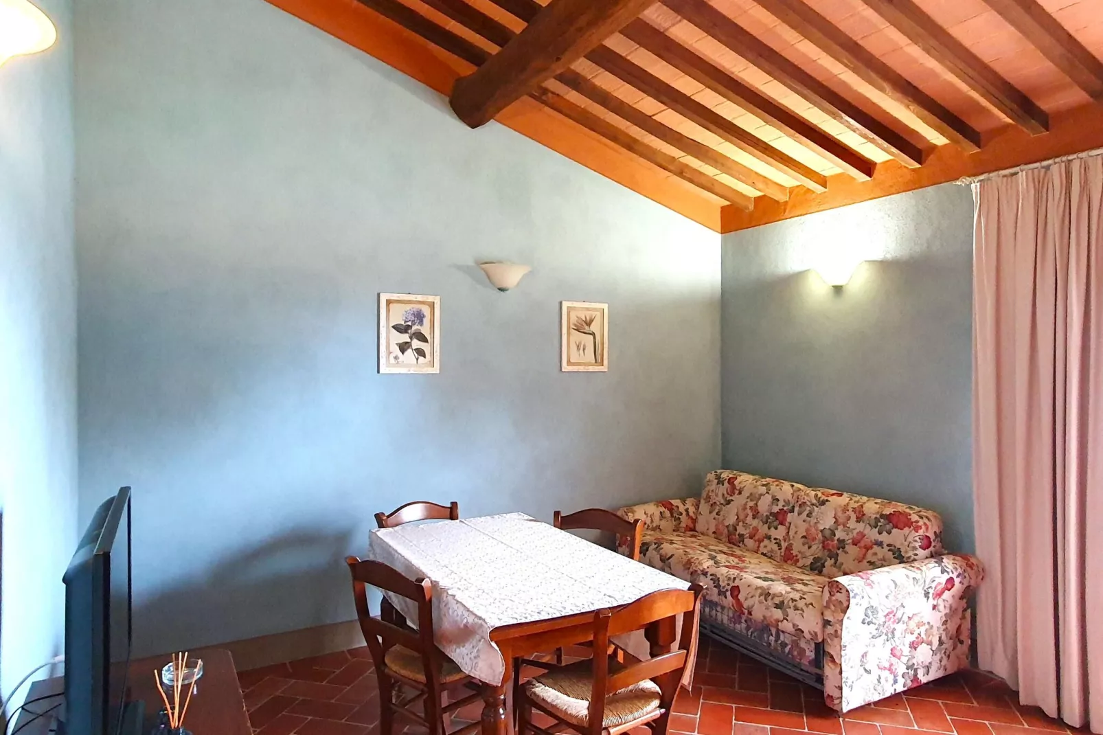 Trilocale-Living room