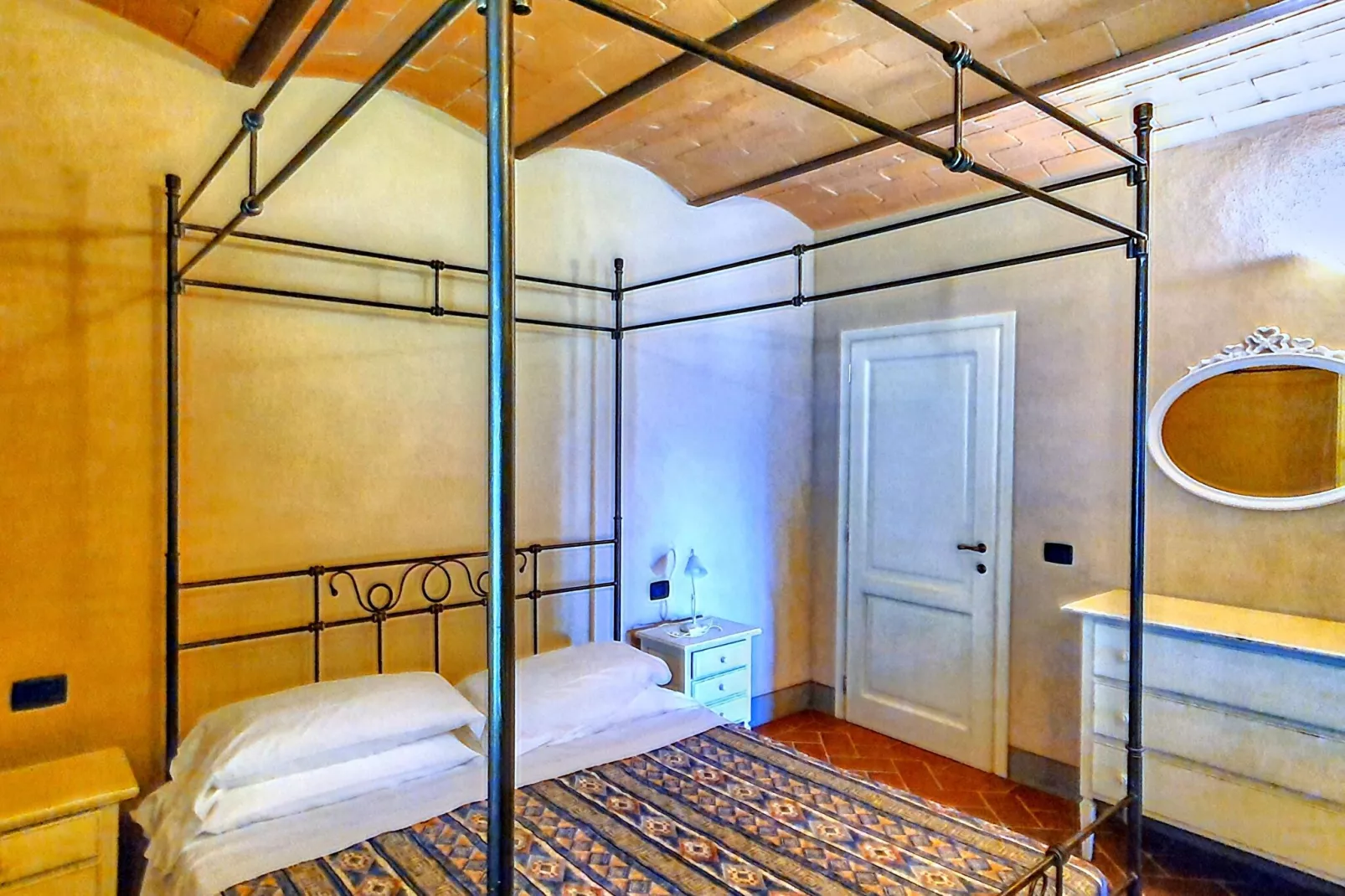 Trilocale-Bedroom