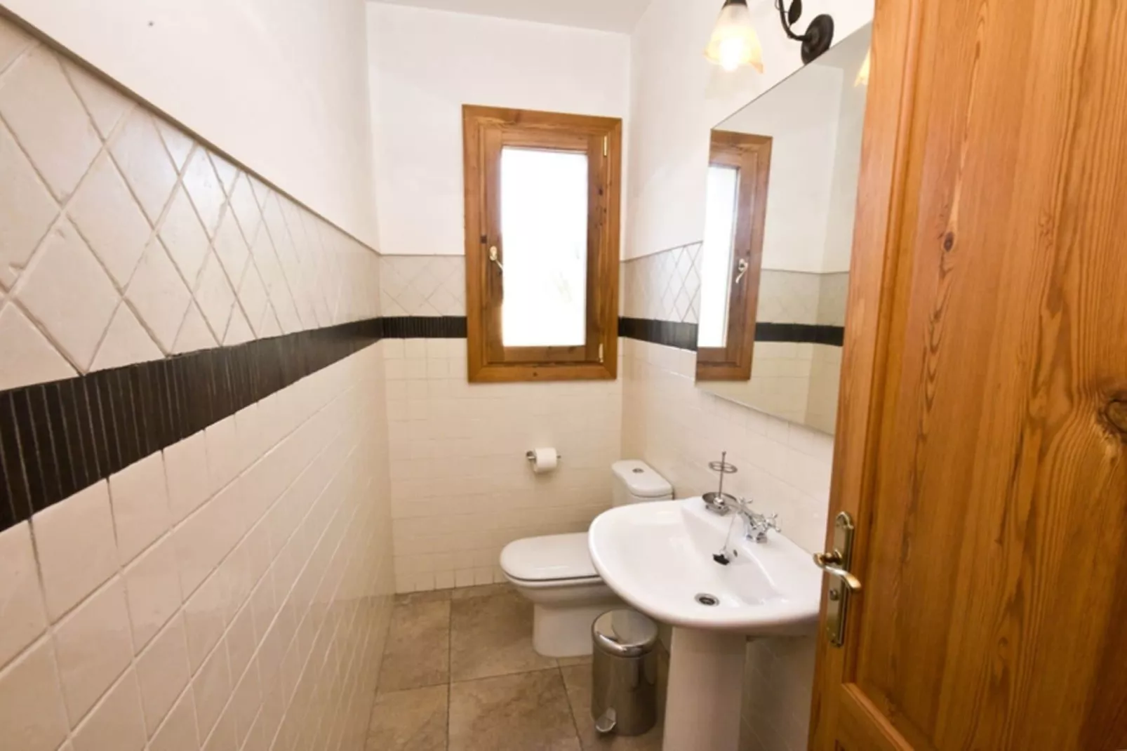 Pla de Ses Rotes-Badezimmer