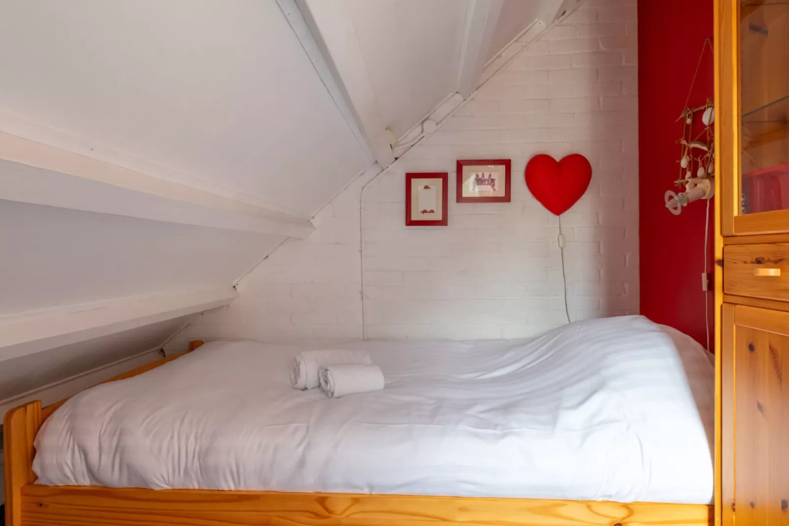 De Haaijmanweg 5  Burgh Haamstede 'Huisje 86'-Bedroom