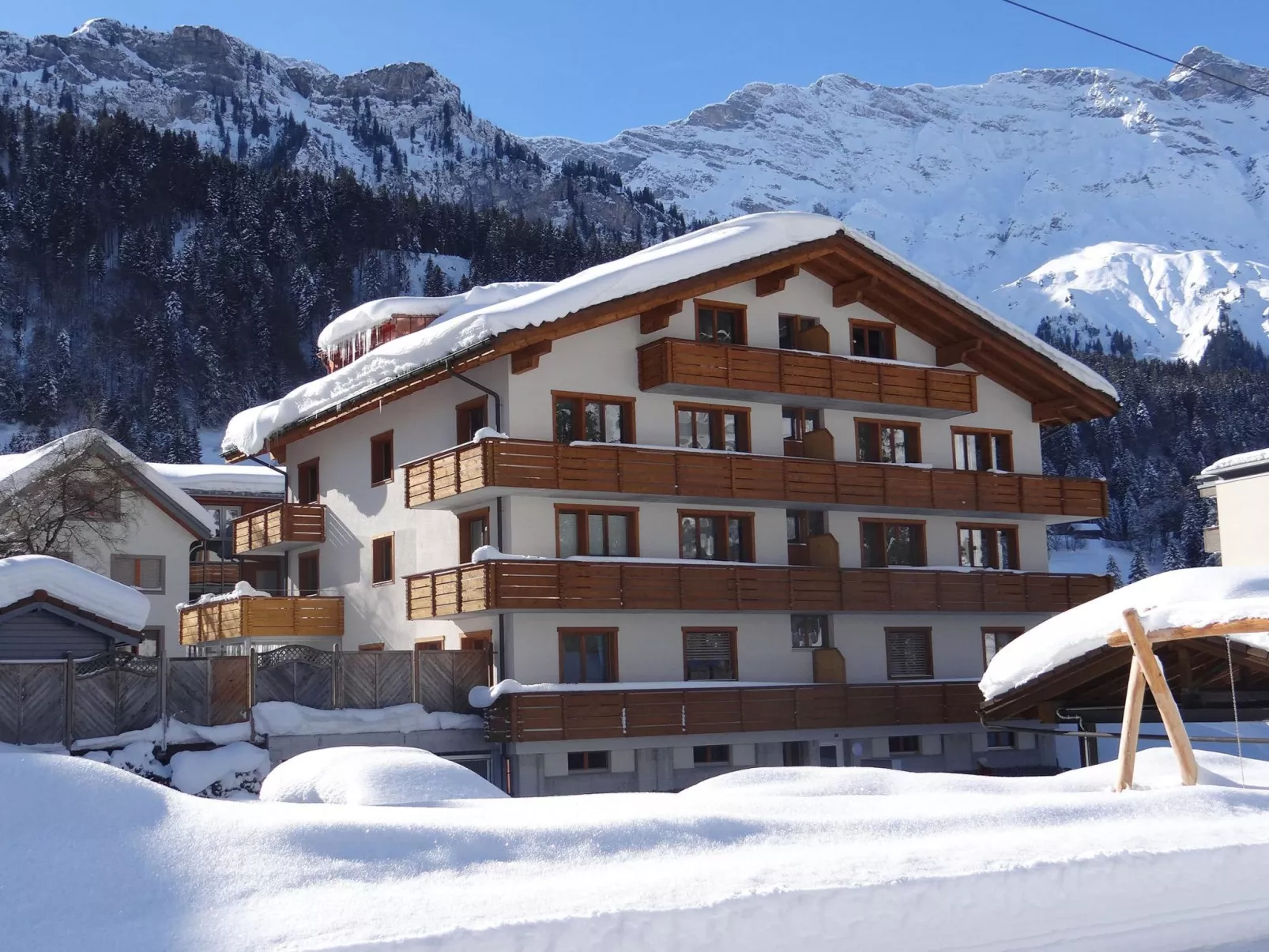Alpenstrasse 1-Inside