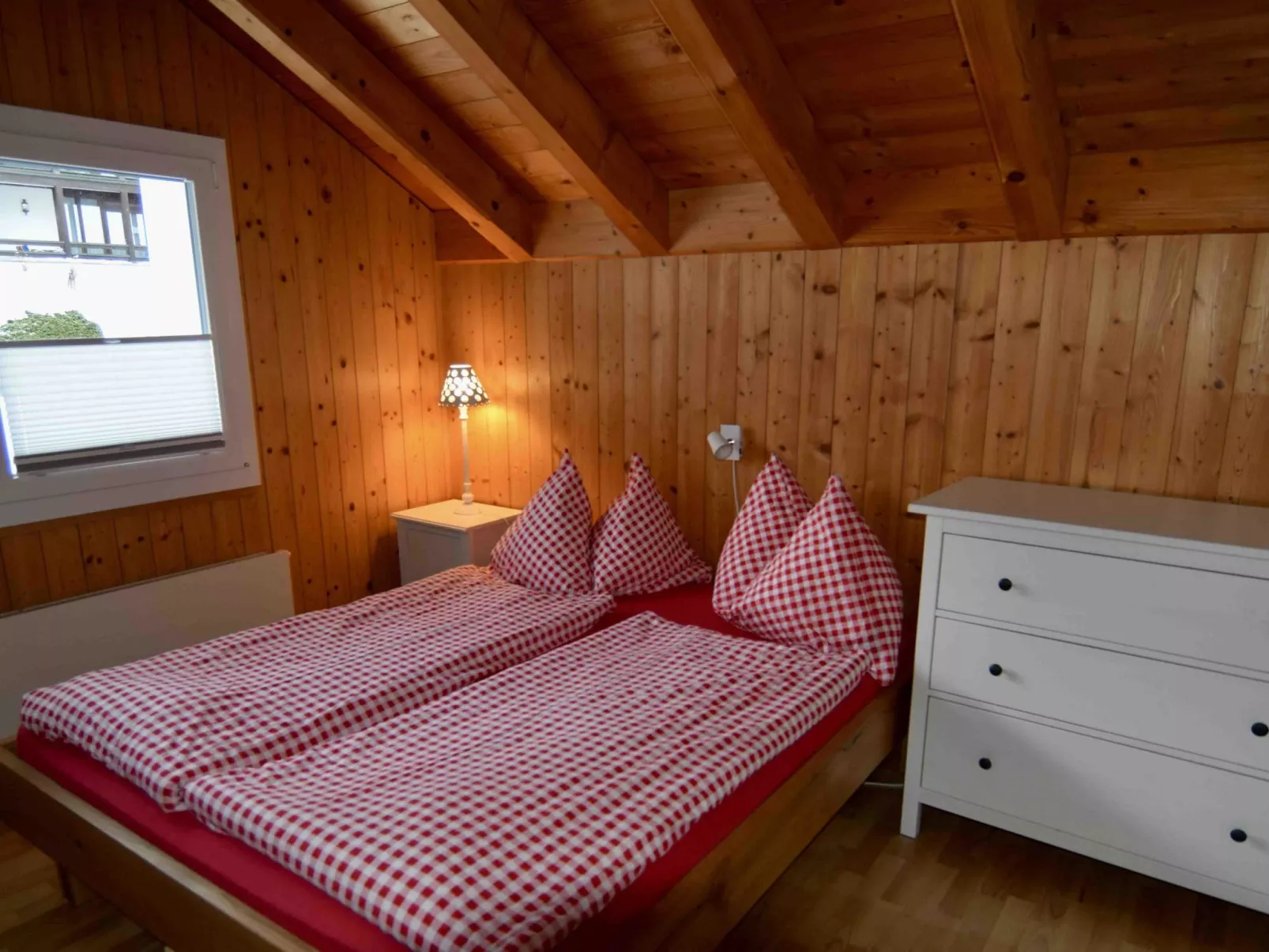 Bühl 13-Inside