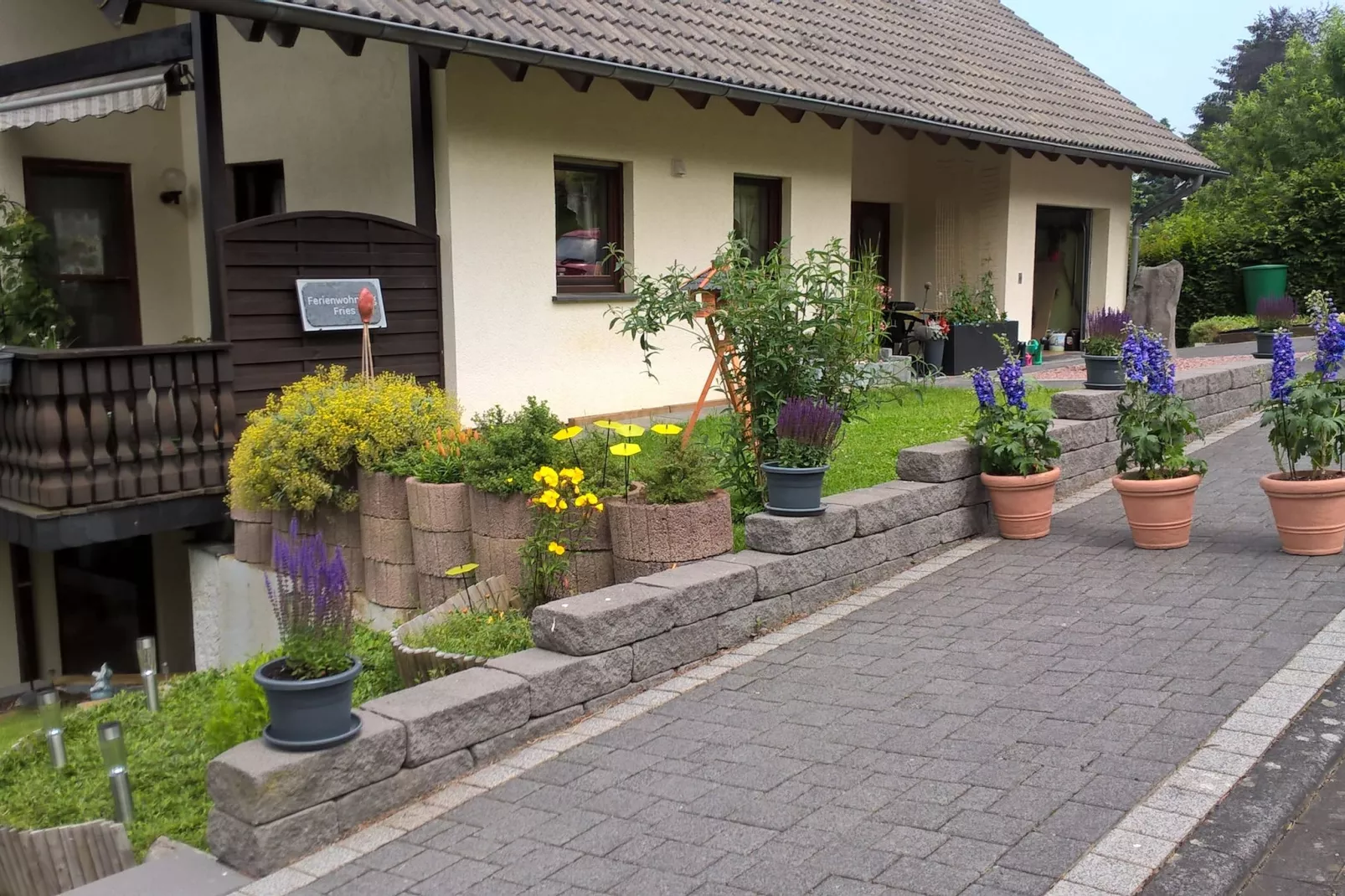 Ferienwohnung Fries-Gardens summer
