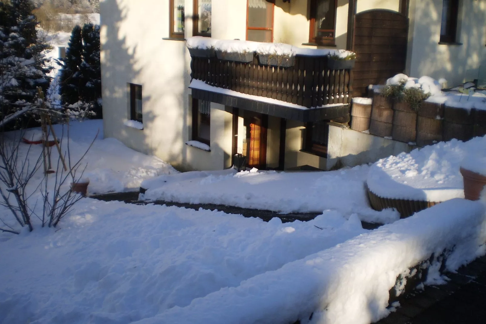 Ferienwohnung Fries-Exterior winter