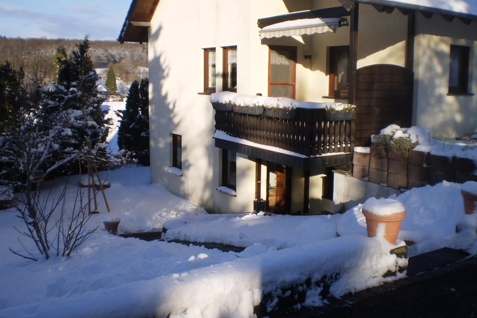 Ferienwohnung Fries-Exterior winter