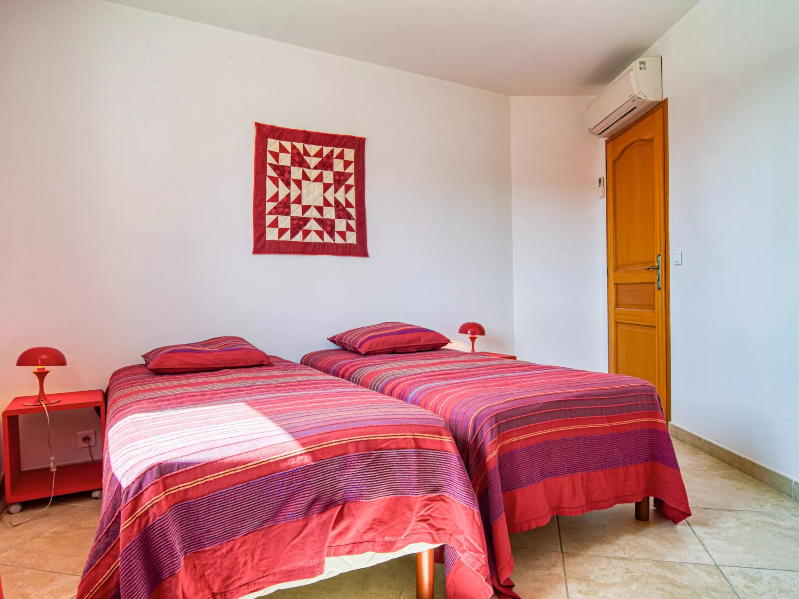 Villa Faro-Inside