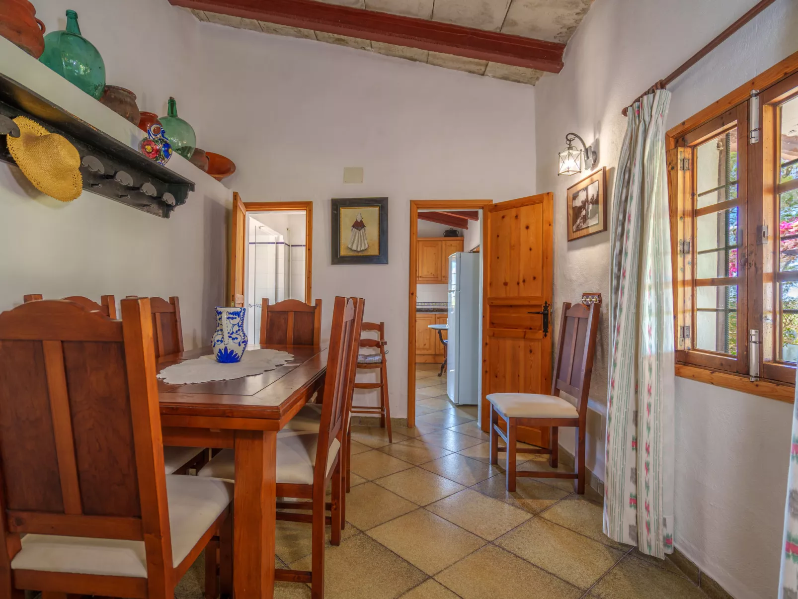 Sant Joan-Inside
