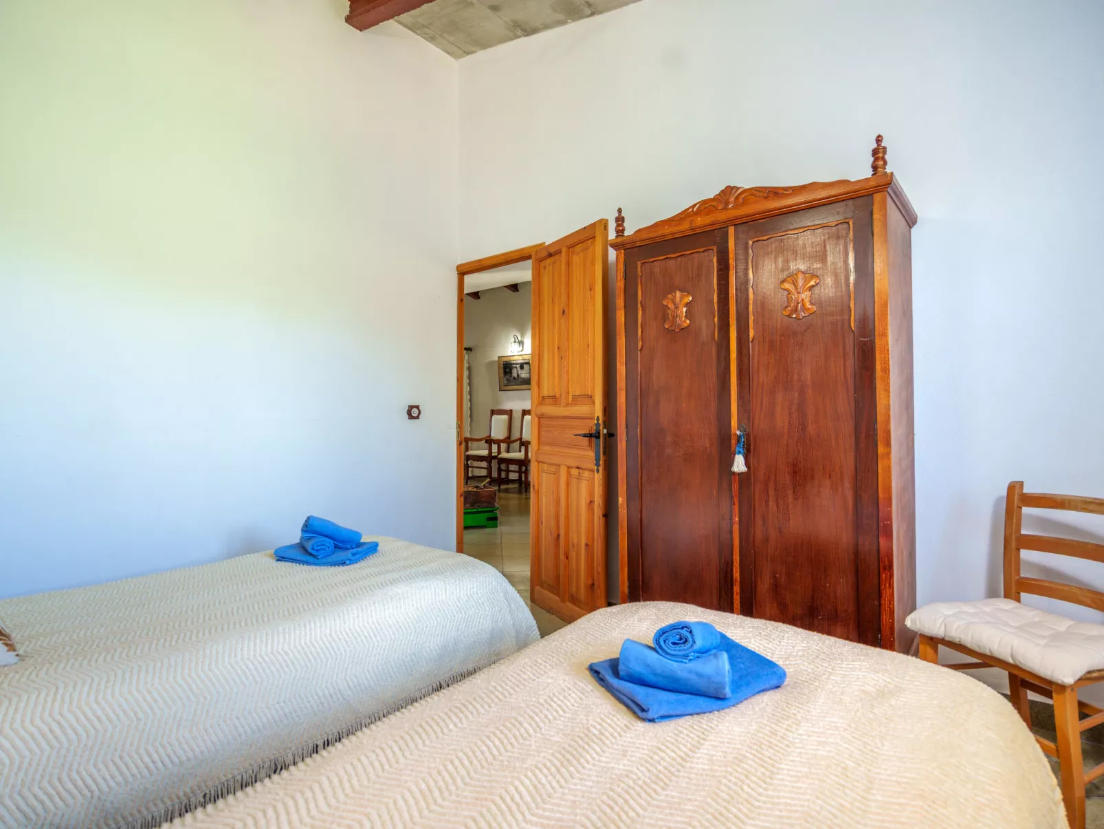 Sant Joan-Inside