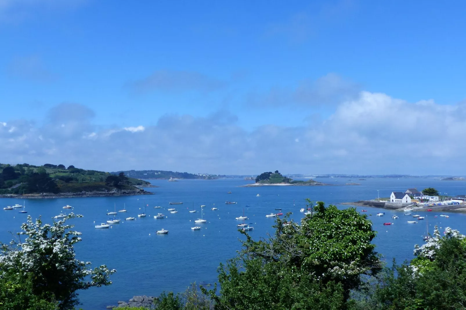 Holiday home in Plougasnou Baie de Morlaix-Areas summer 1km