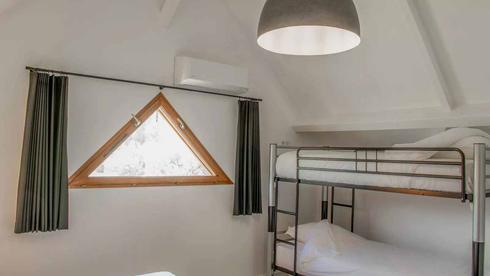 Lac Bleu 39-Bedroom