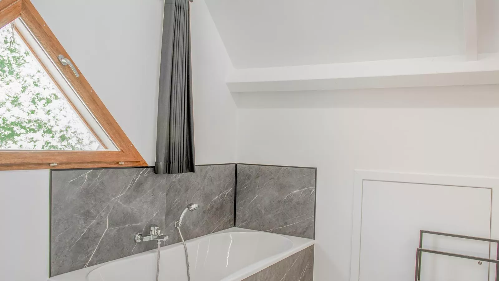 Lac Bleu 39-Bathroom