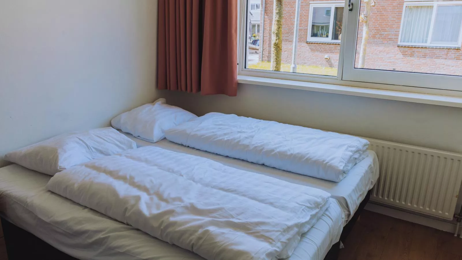 Busch en Dam-Bedroom