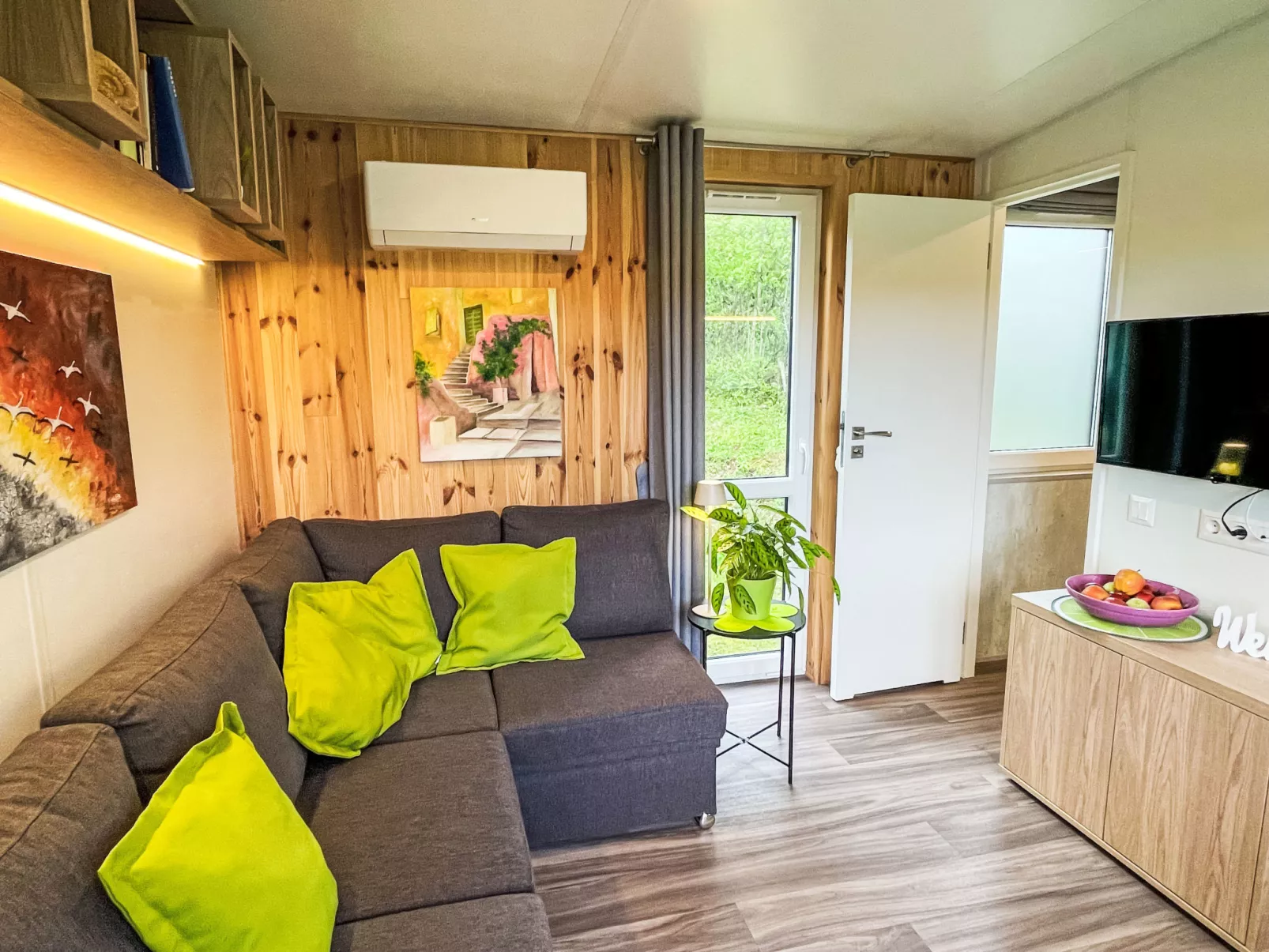 Tiny Haus Dahoam-Inside