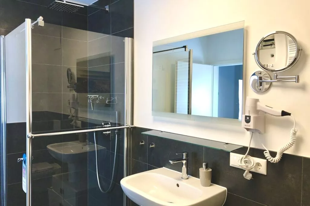 266056-Salle de bain