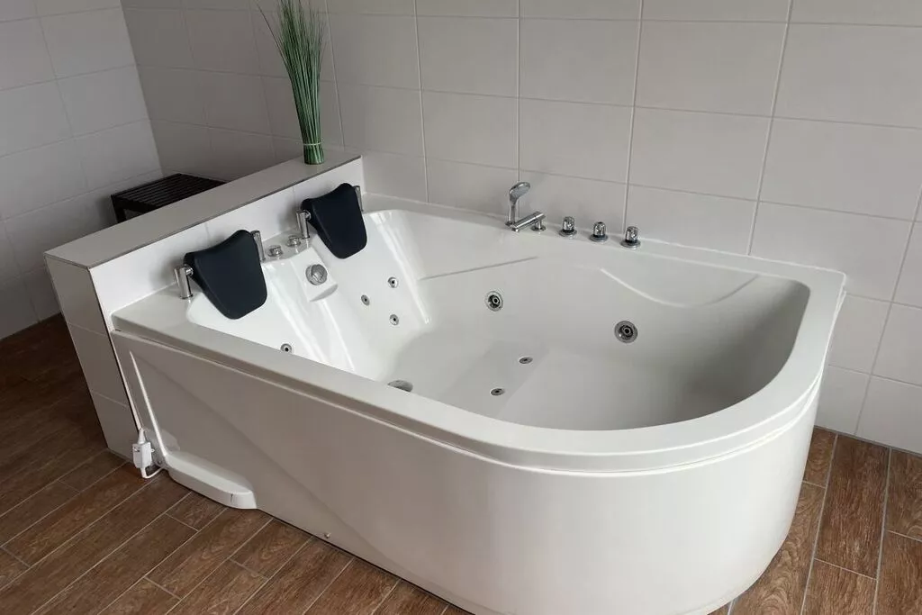 169611-Bathroom