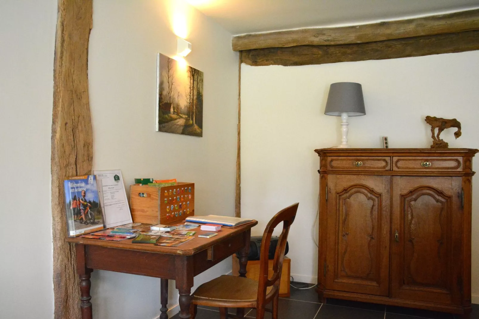 Le vieil érable-Living room