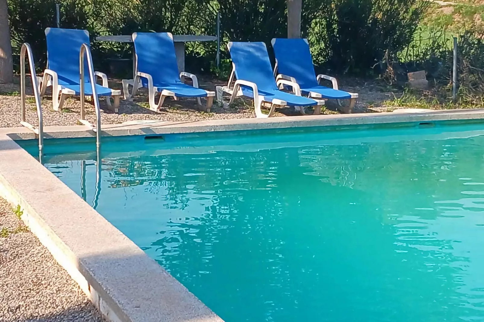 Mas Set Rengs-Pool