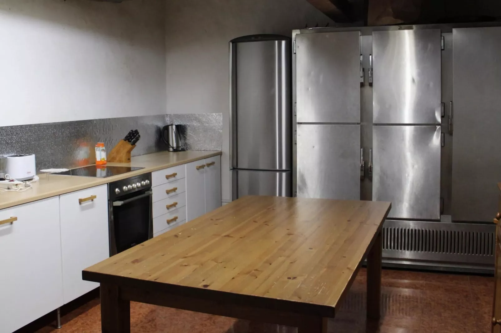 Mas Set Rengs-Kitchen