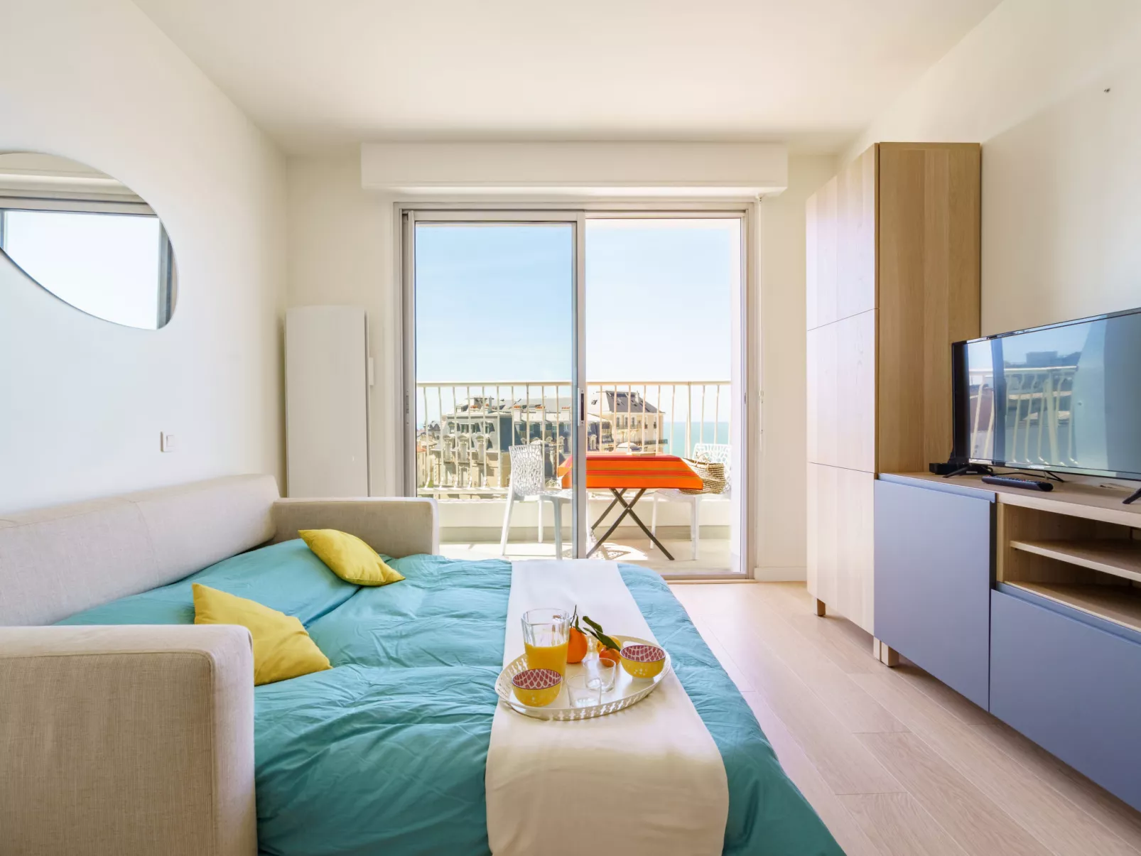 Bellevue Clemenceau-Inside