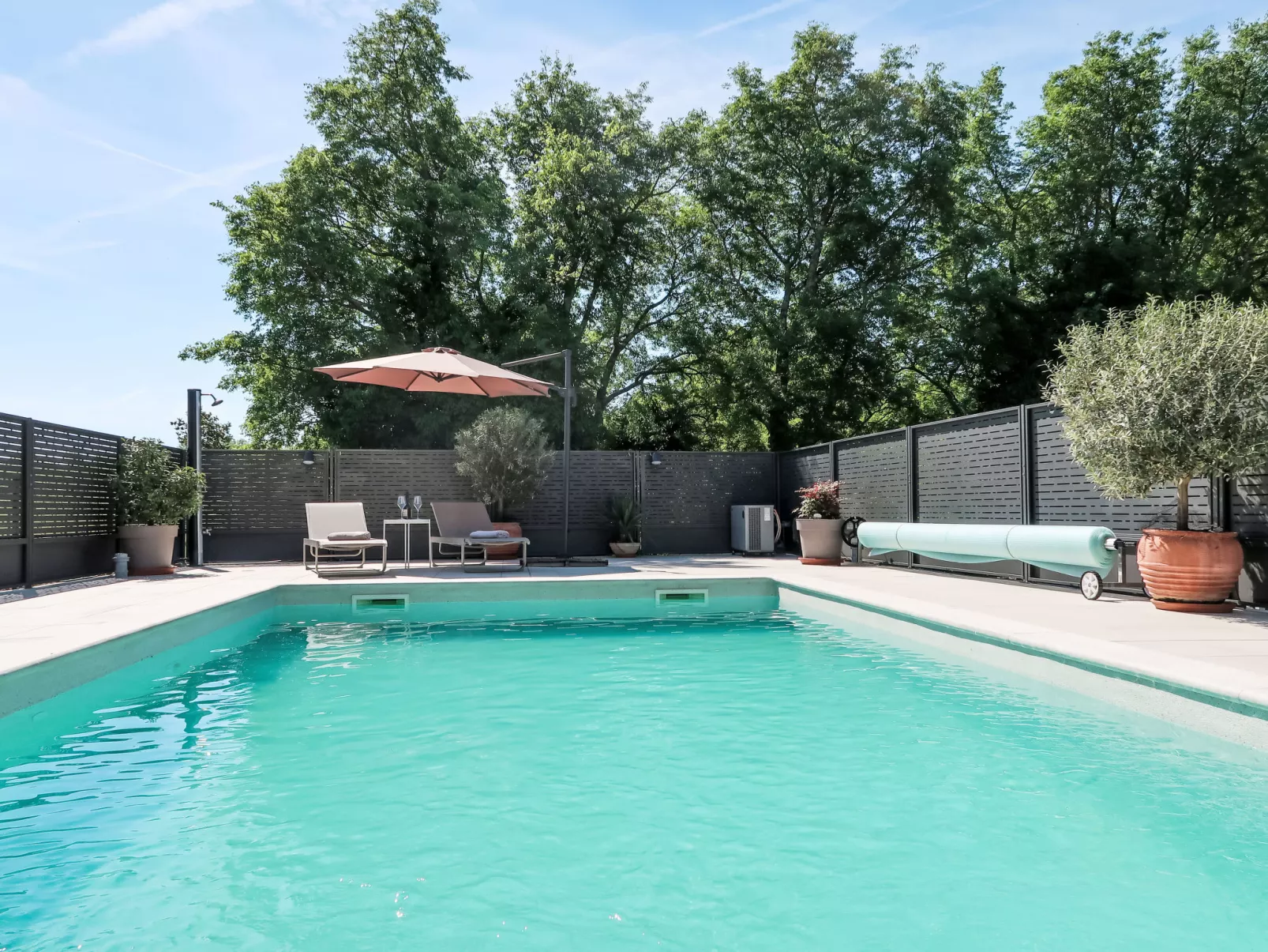 Villa Lora-Outside