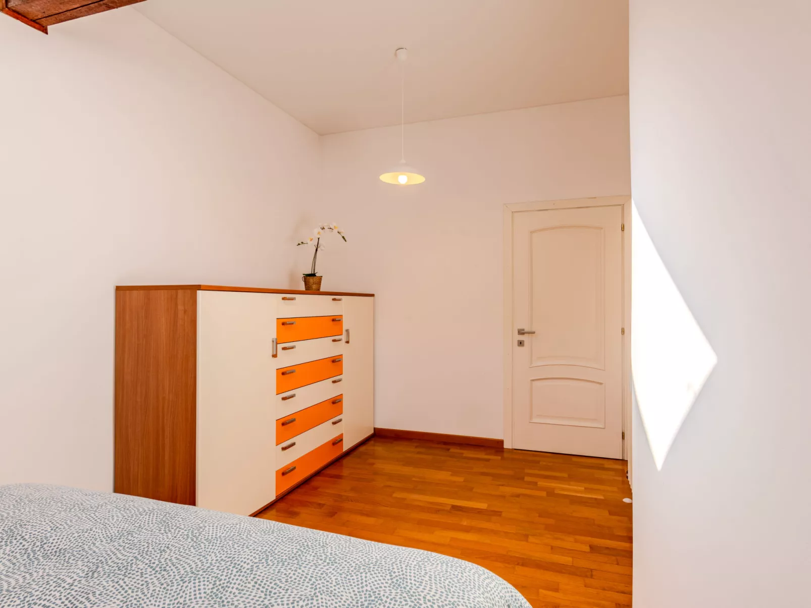 Bellano Lakeview Apartment-Dedans