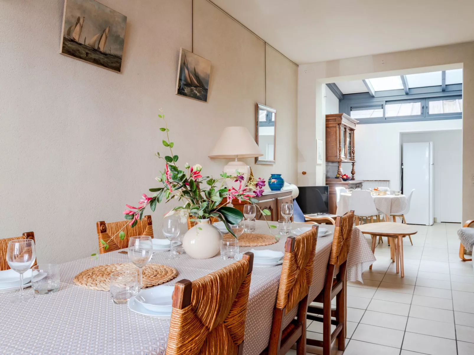 Gambetta-Inside