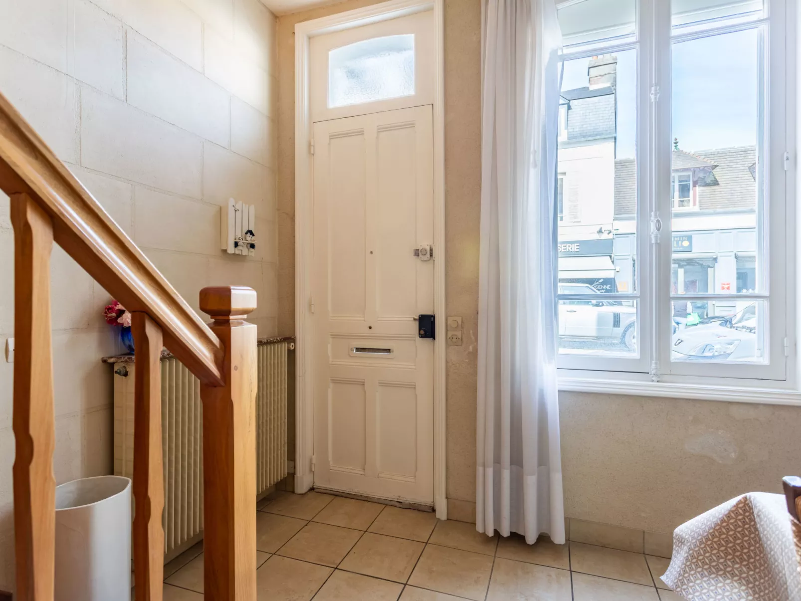 Gambetta-Inside
