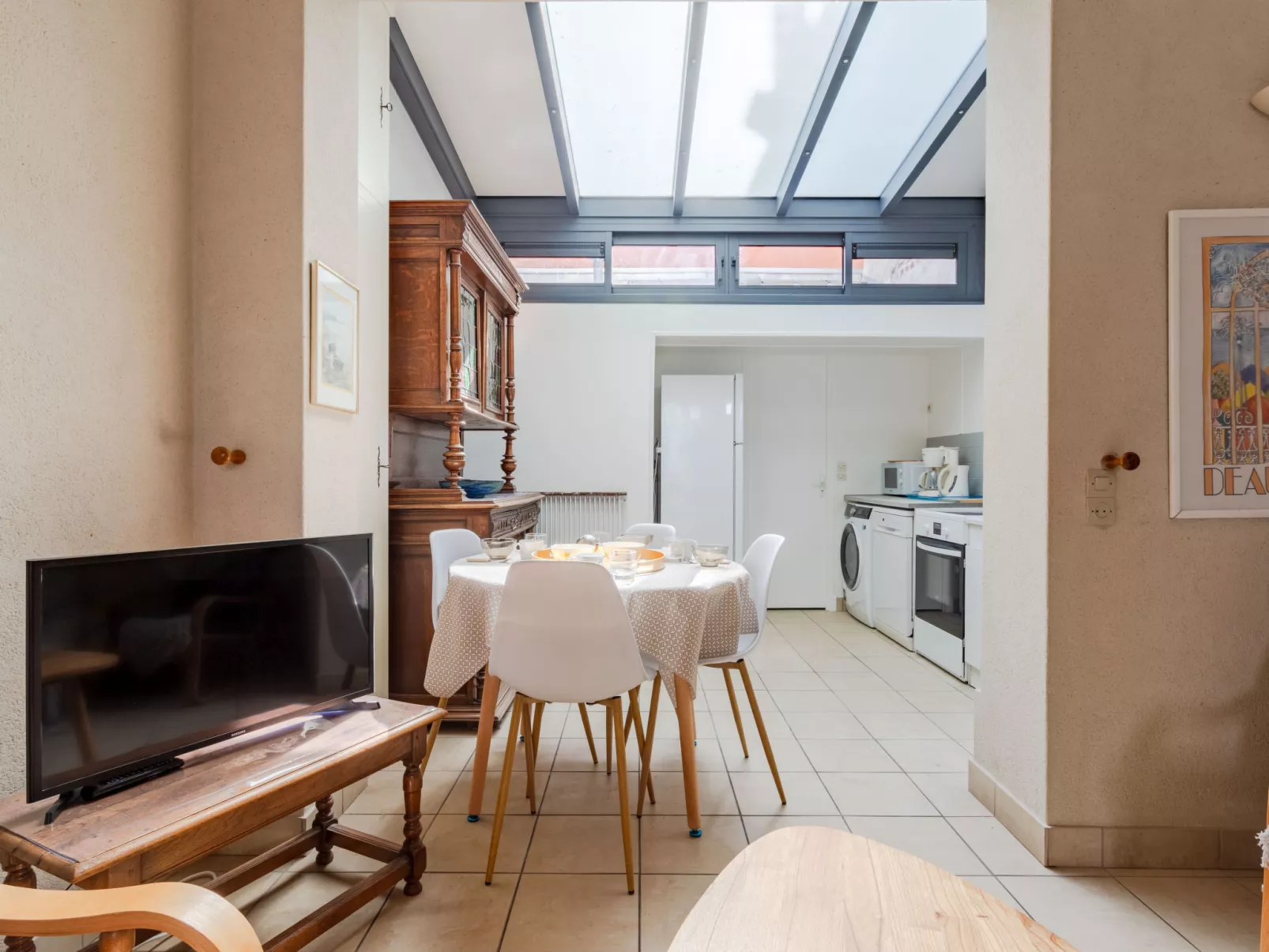 Gambetta-Inside
