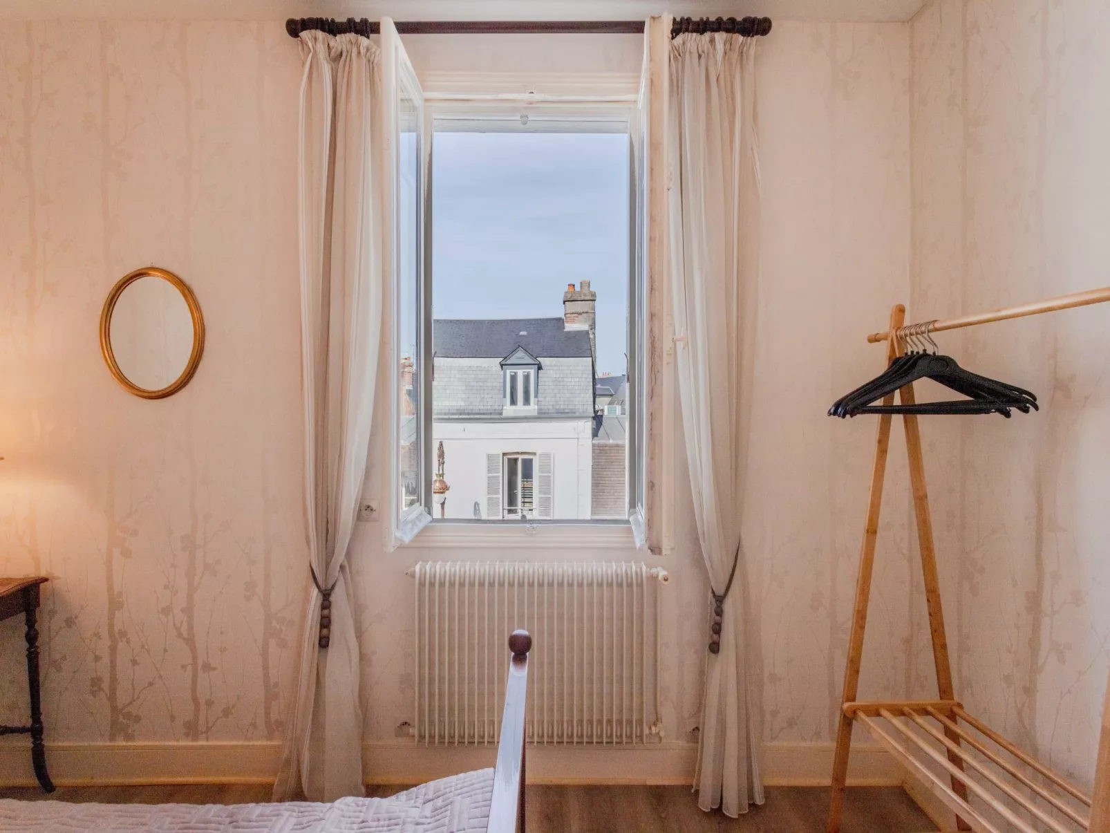 Gambetta-Inside