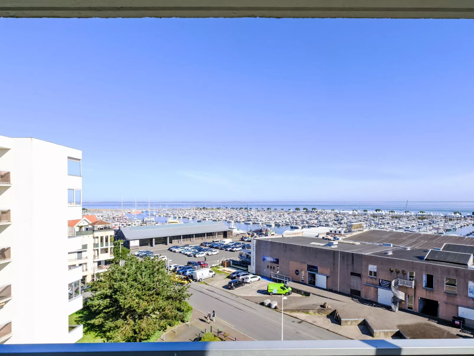 Port Arcachon-Outside