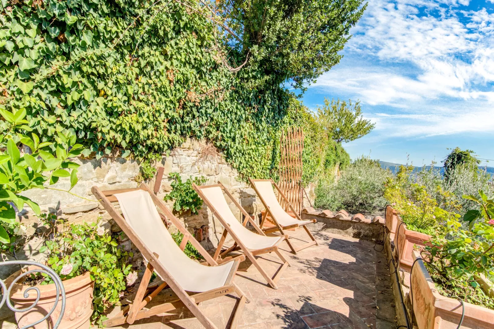 Villa Nigra-Balcon-terrasse