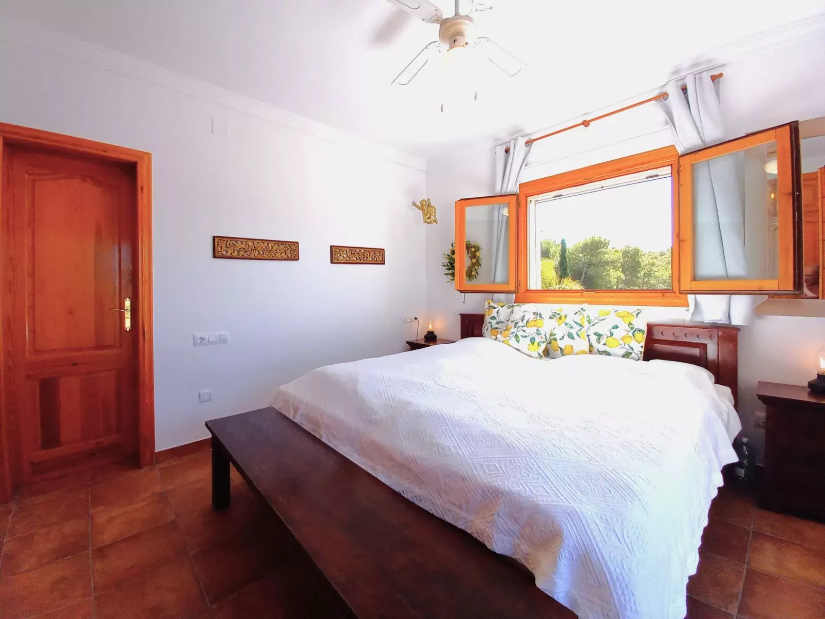 Villa Lantana-Inside