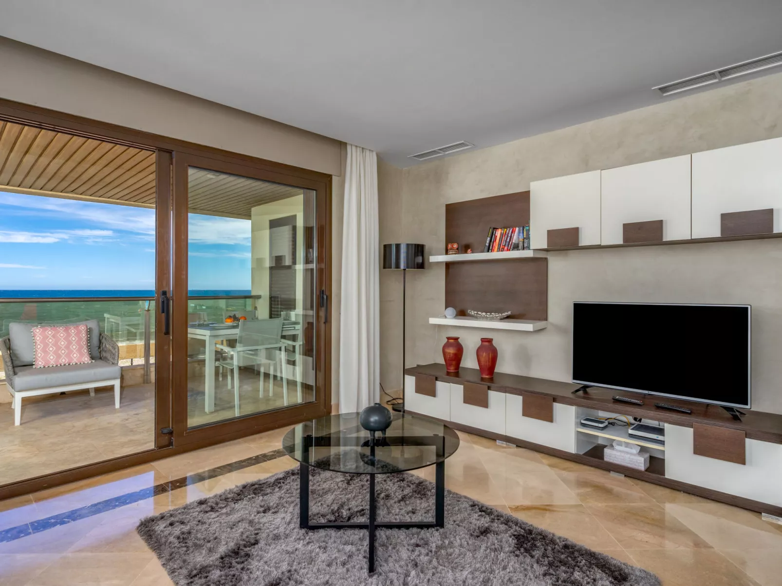 Sea View Marina del Castillo-Inside