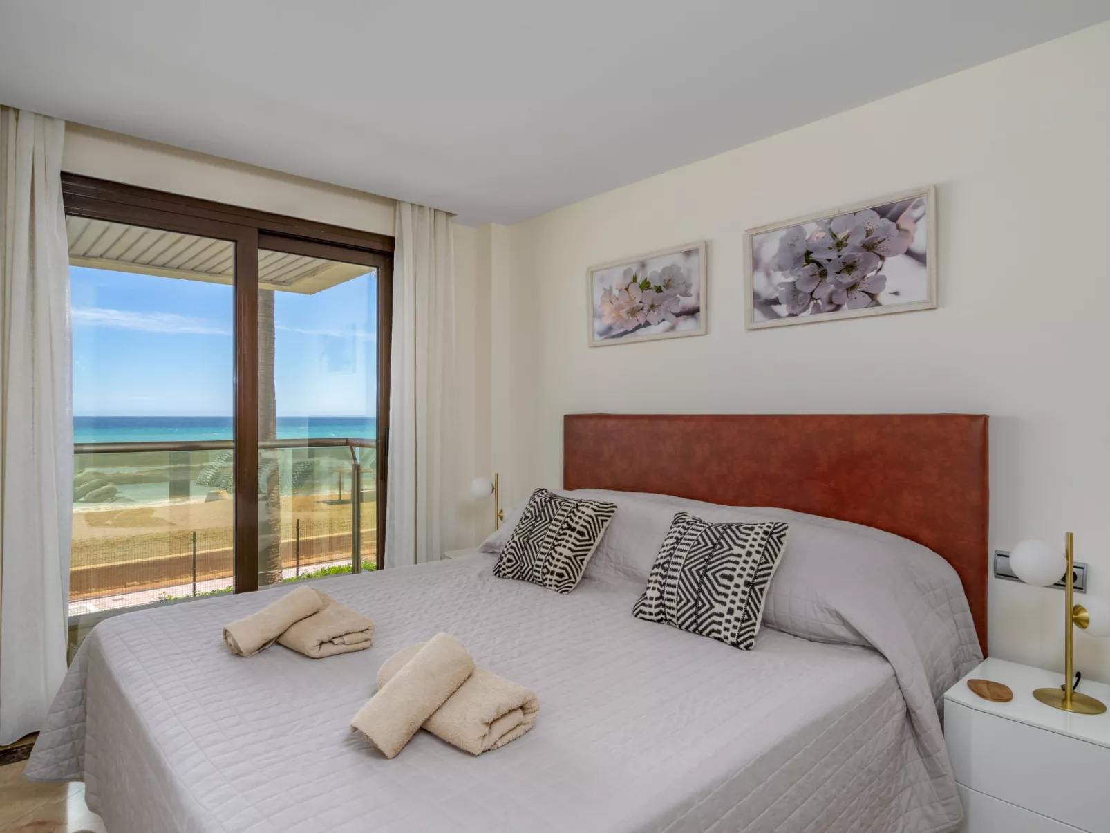 Sea View Marina del Castillo-Inside
