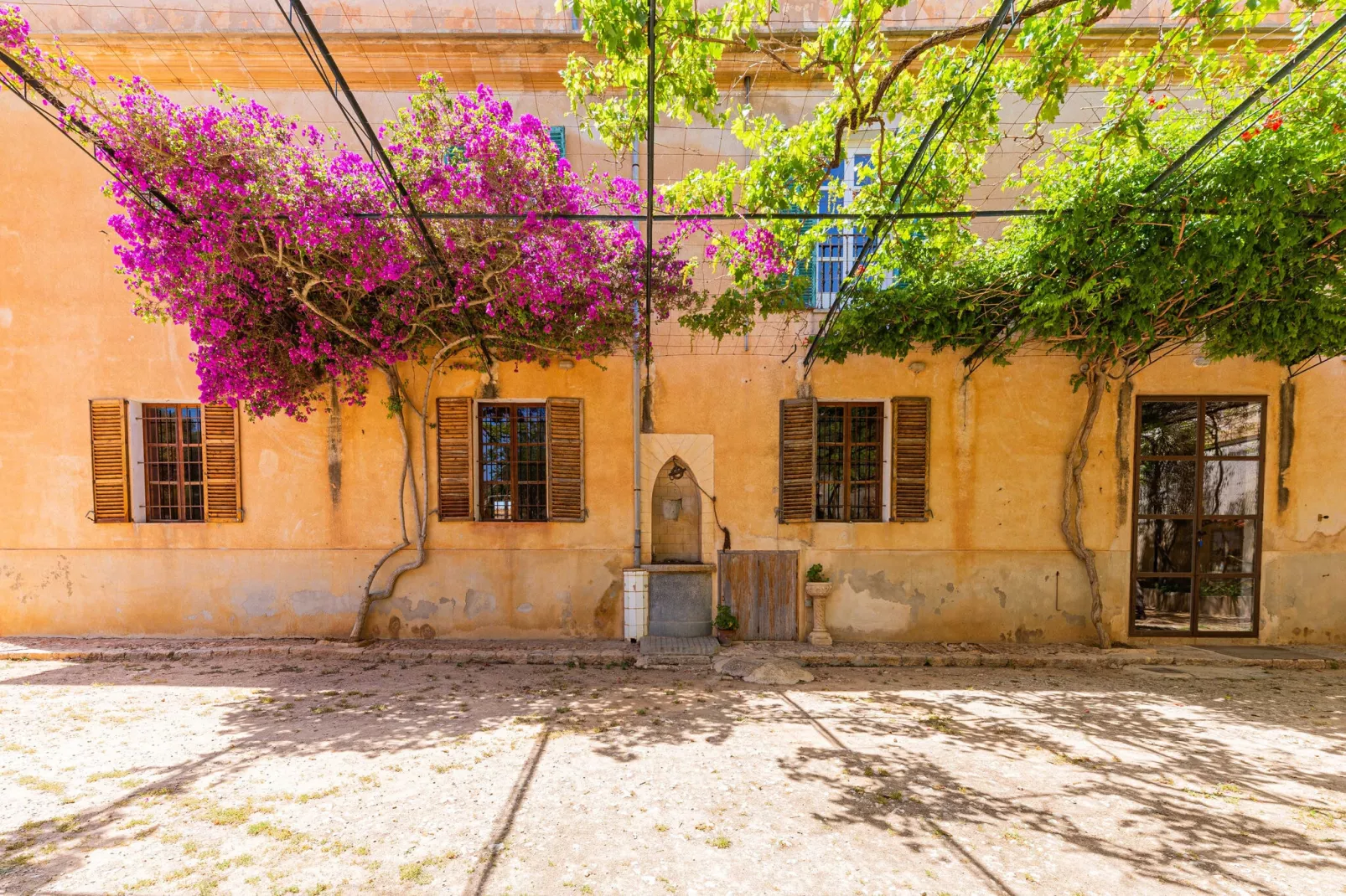 Casa del Señor-Exterior summer